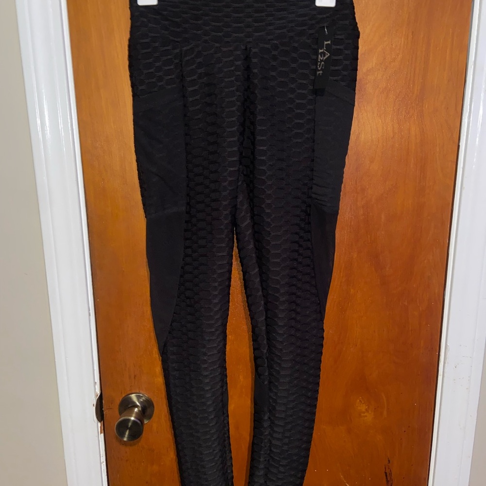 Booty Shaped Leggings